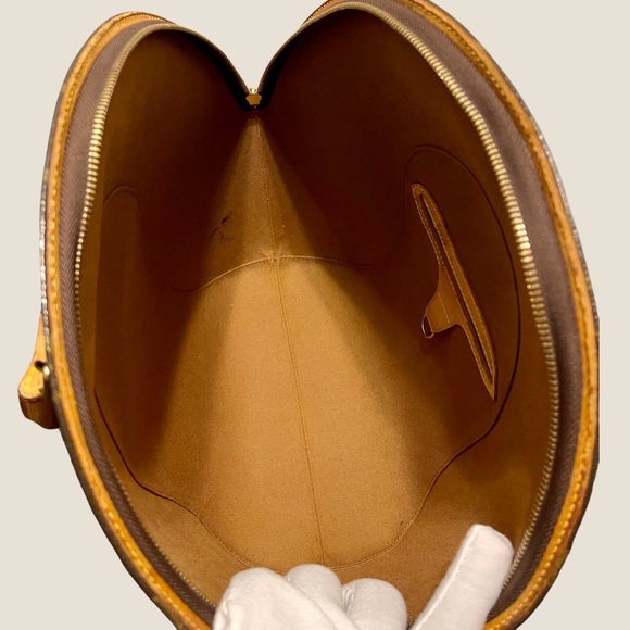 ✨SOLD✨Louis Vuitton Monogram Ellipse MM - Picture 8 of 16